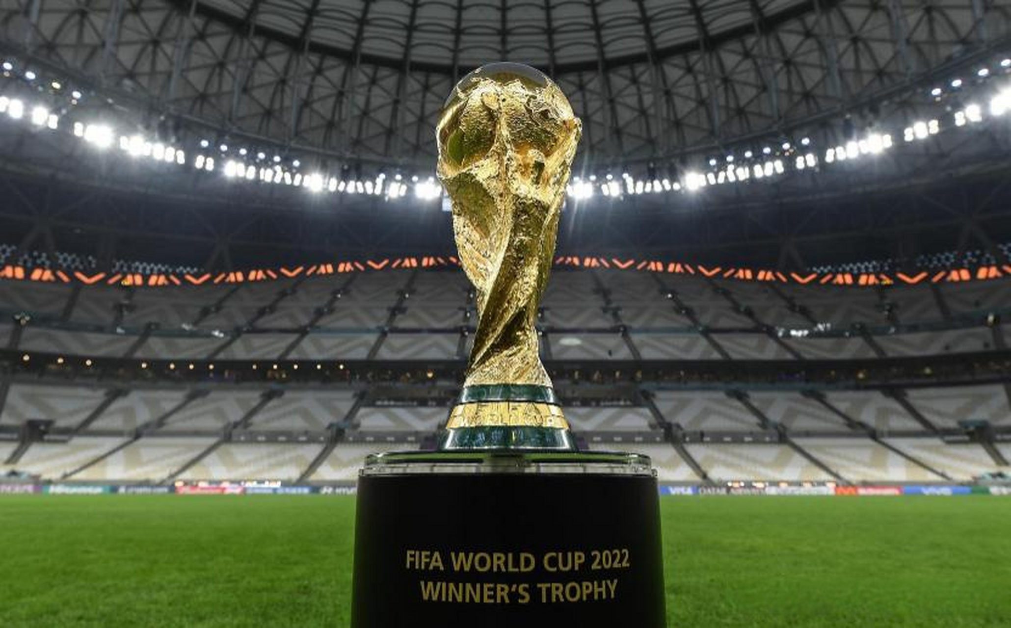 领下尝试更 领下尝试更