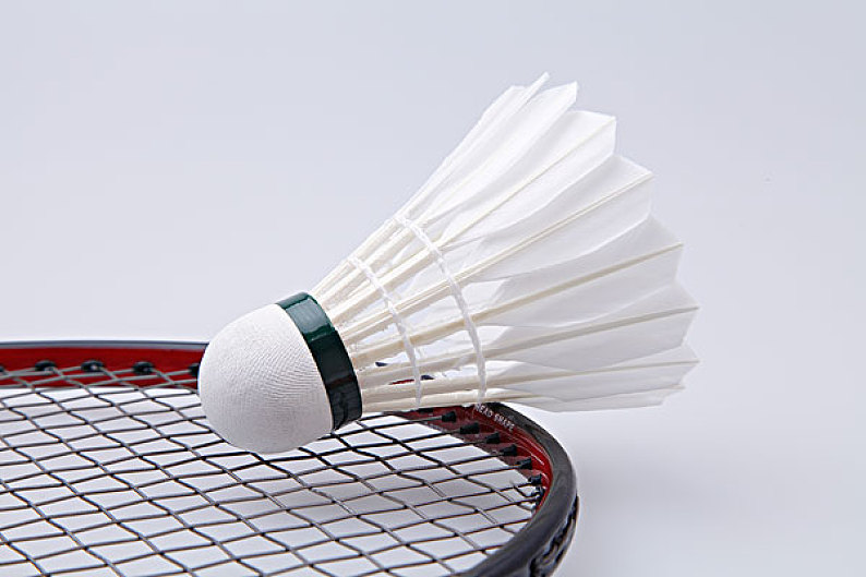 制造缝隙 制造缝隙