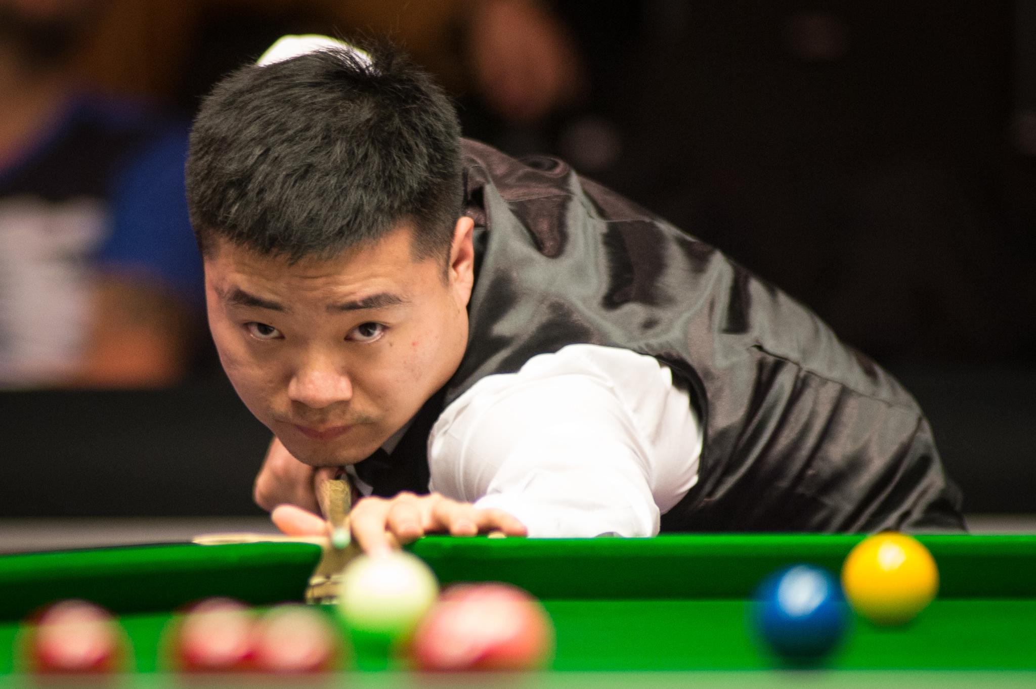 杨后老鹰首